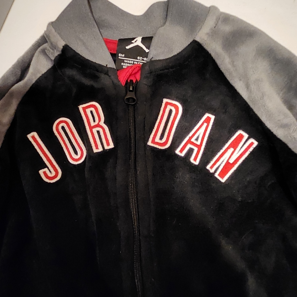 Size 6m Jordan Tracksuit